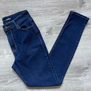 *Dark Wash High Rise Super Skinny Jeans Sz 6 Tall